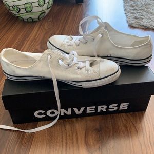 Preloved Converse White Converse Sneaker - 8.5